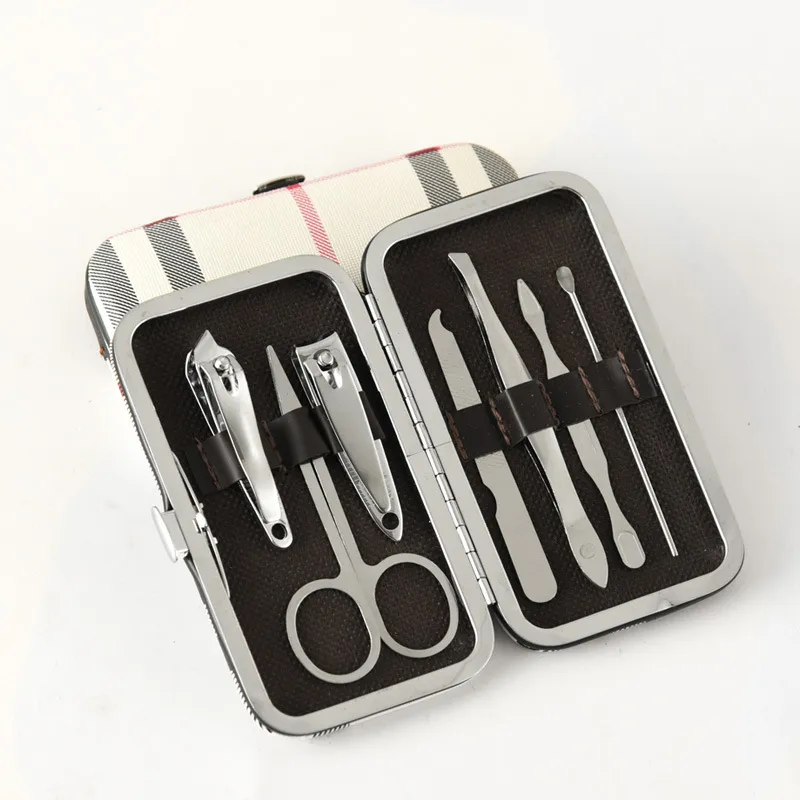 set of nail clippers - 3Style