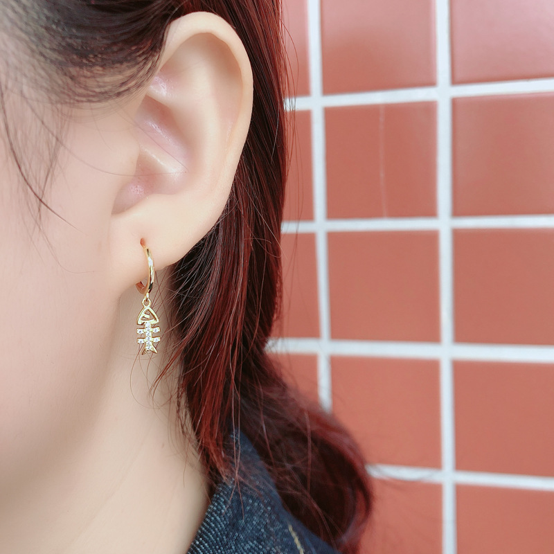 Fishbone s925 silver earrings