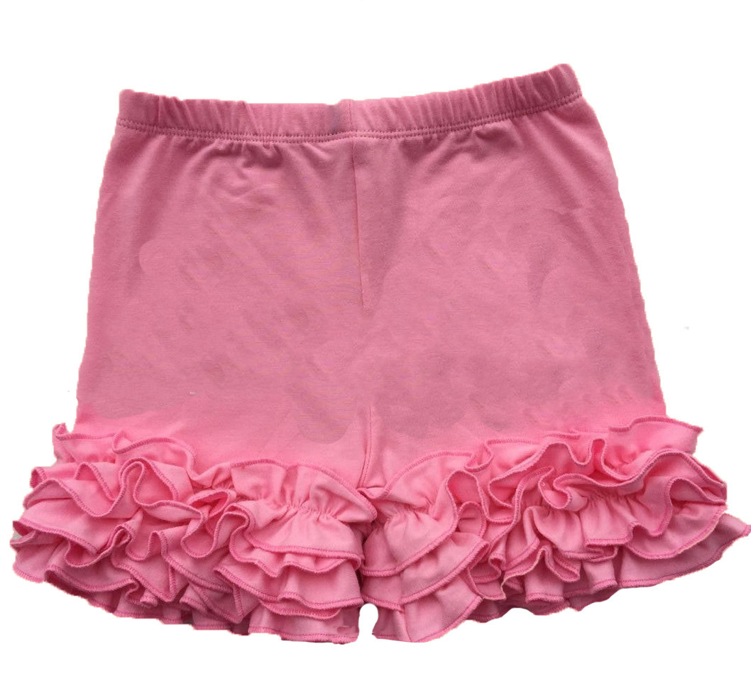 Girls' ruffled shorts in Dark pink