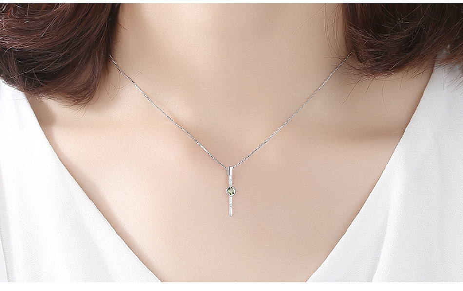 Simple green crystal and zircon necklace