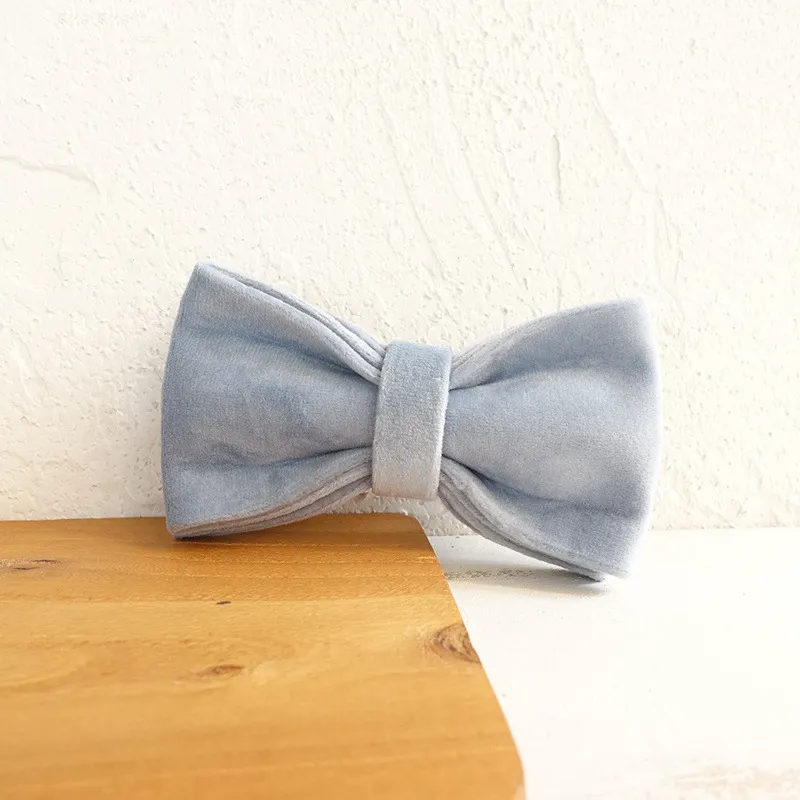 Dog neck ornament - Grey
