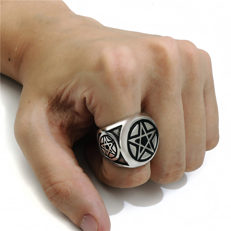 Personalized creative five-pointed star ring
