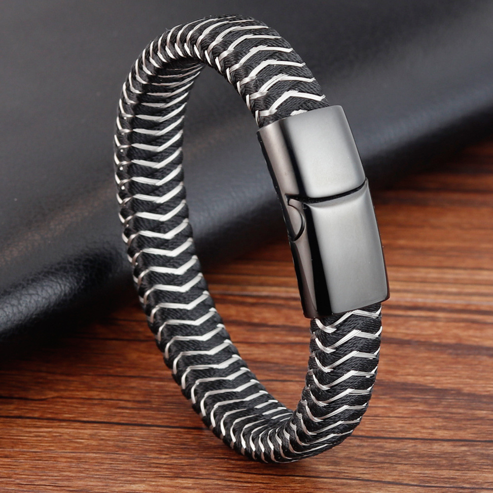 Men's Charm Titanium Steel Wire Bracelet Magnet Socket Bracelet