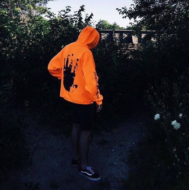 Hoodie with letter print