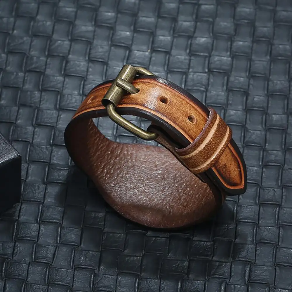 Fashion pin buckle leather bracelet