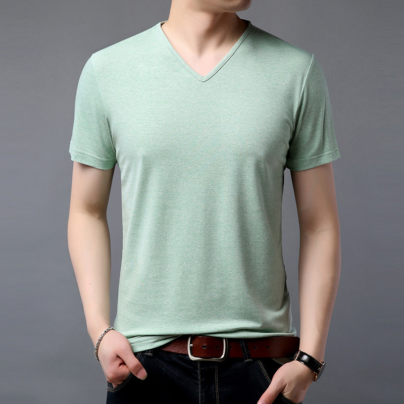 V-neck short sleeve T-shirt