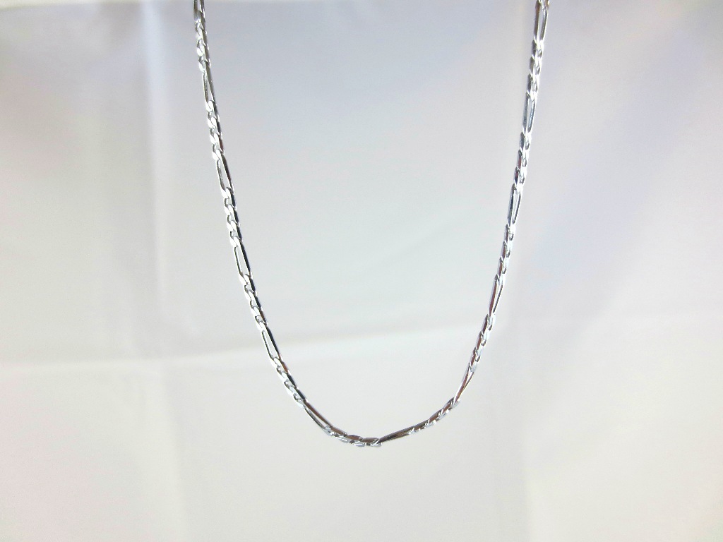 Chrome-plated brass color-preserving chain