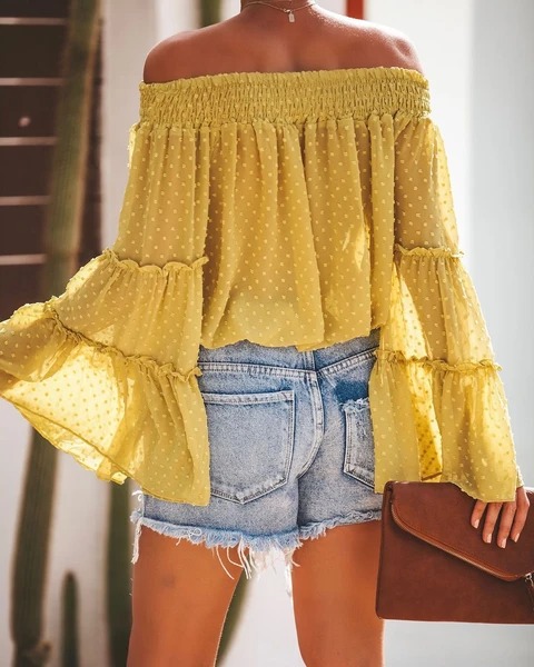 T-shirt with flared sleeves