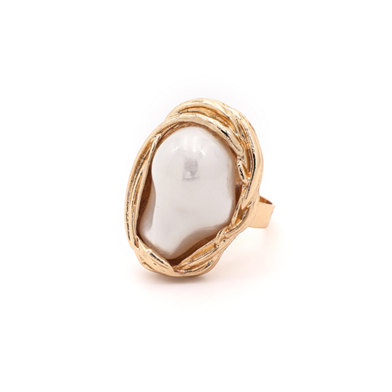 Golden Pearl Shell Ring