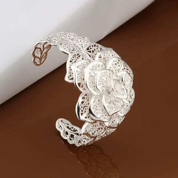Silver Bracelet Triple Flower Quadruple Flower Bracelet