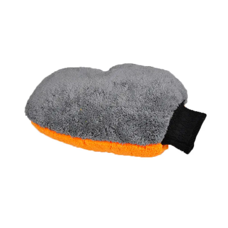 Bear paw car cleaning