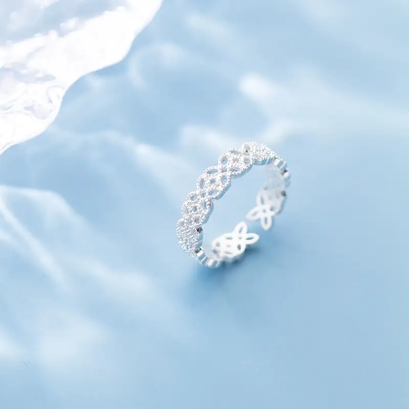 Four Leaf Flower Index Finger Ring
