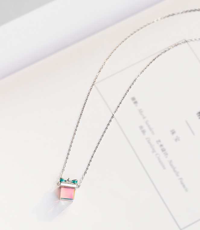 Women's sterling silver original light gift necklace