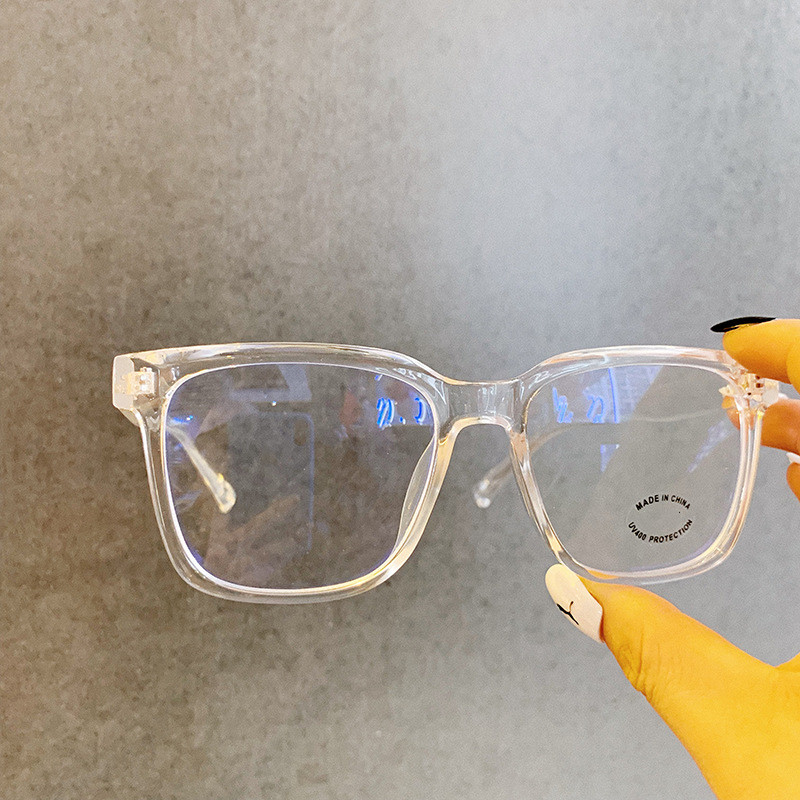 Optical glasses