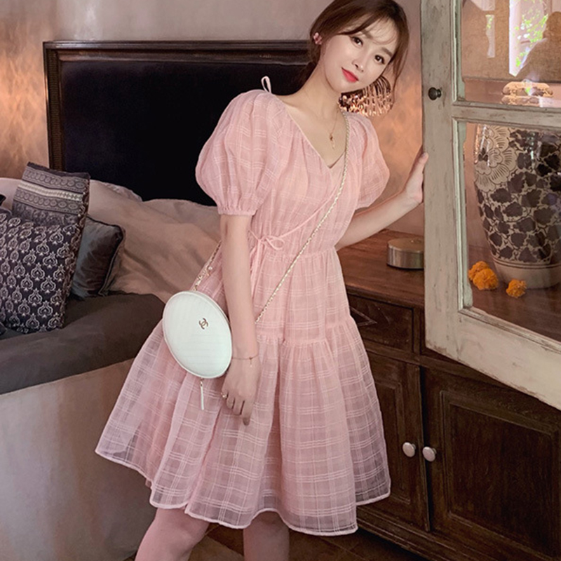 Puff sleeve plaid dress