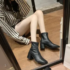 Square head booties - Black - View 1