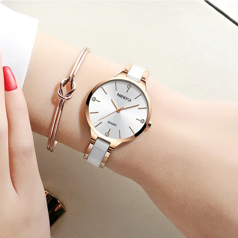 Waterproof quartz watch ceramic