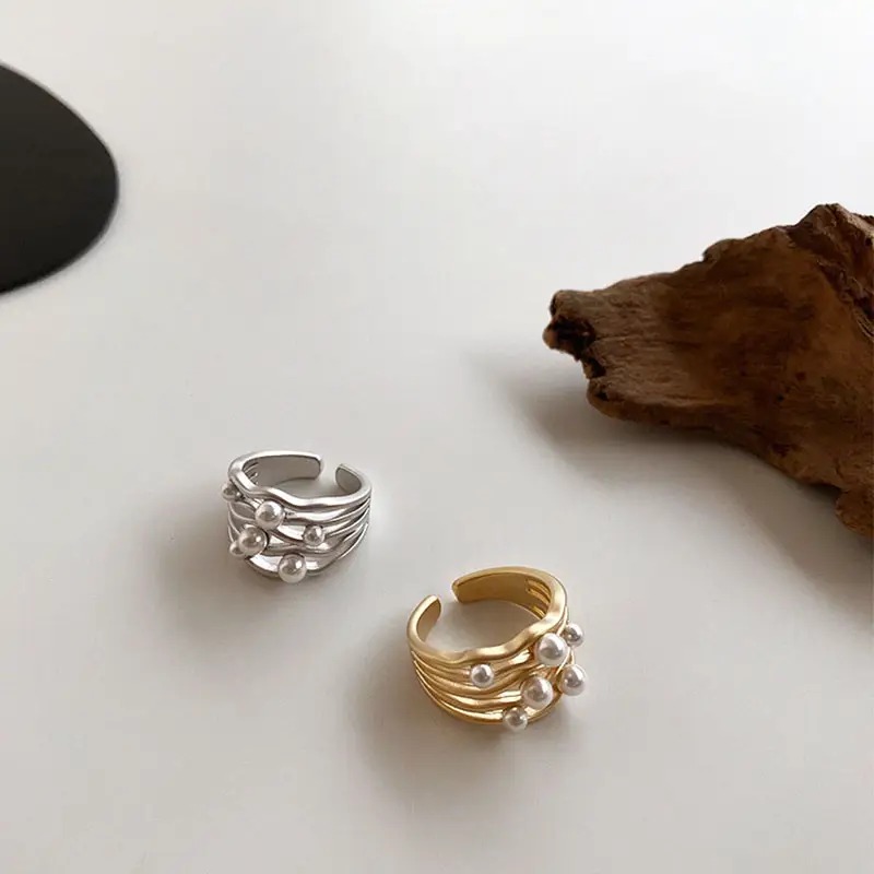 Irregular metal pearl ring