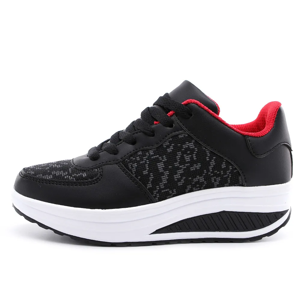 Wild rocking shoes - Red