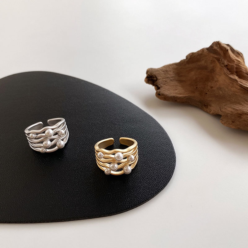 Irregular metal pearl ring