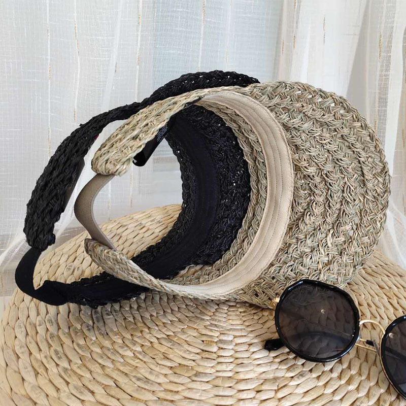 قبعة شمس من القش الرافيا