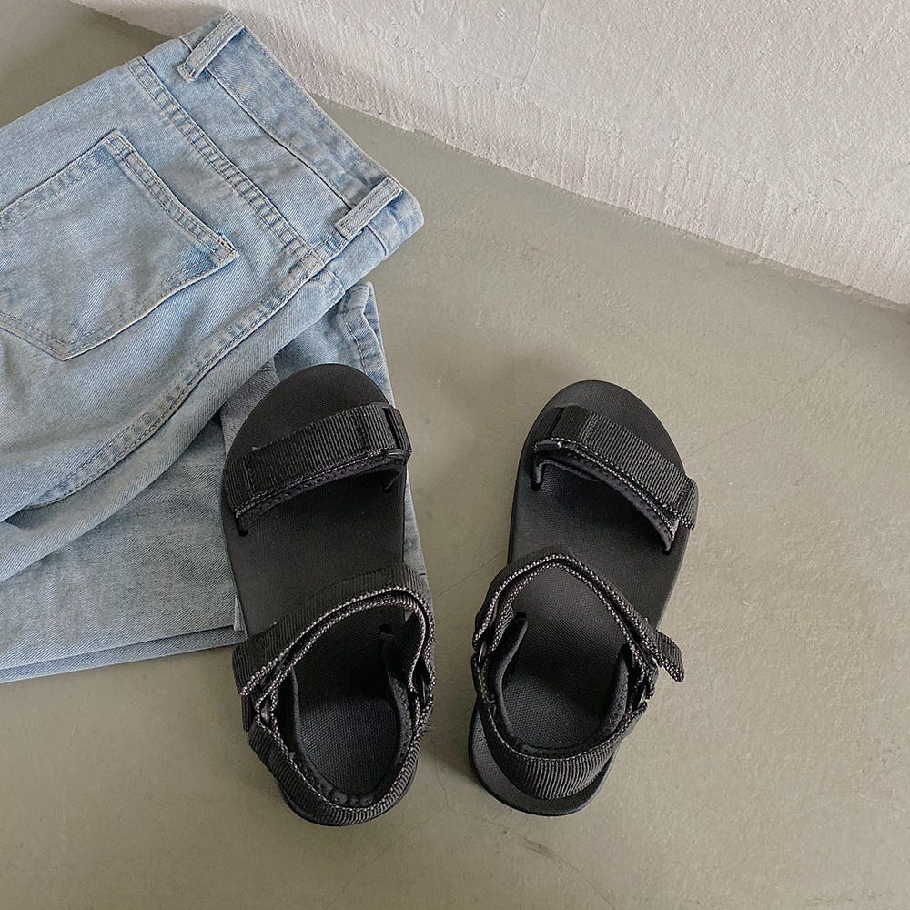 Girls flat sandals Black - Shop at LoveMi