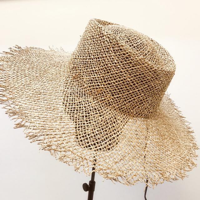 British flat hat straw hat