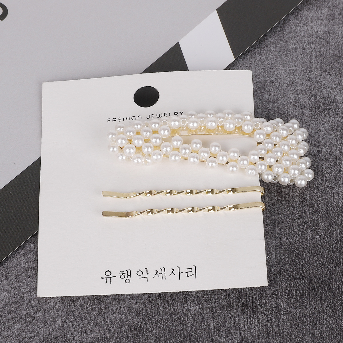 Minimalist sweet wind plating bangs clip I - Shop at LoveMi