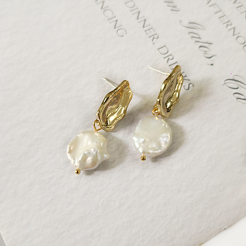 Baroque freshwater pearl earrings
