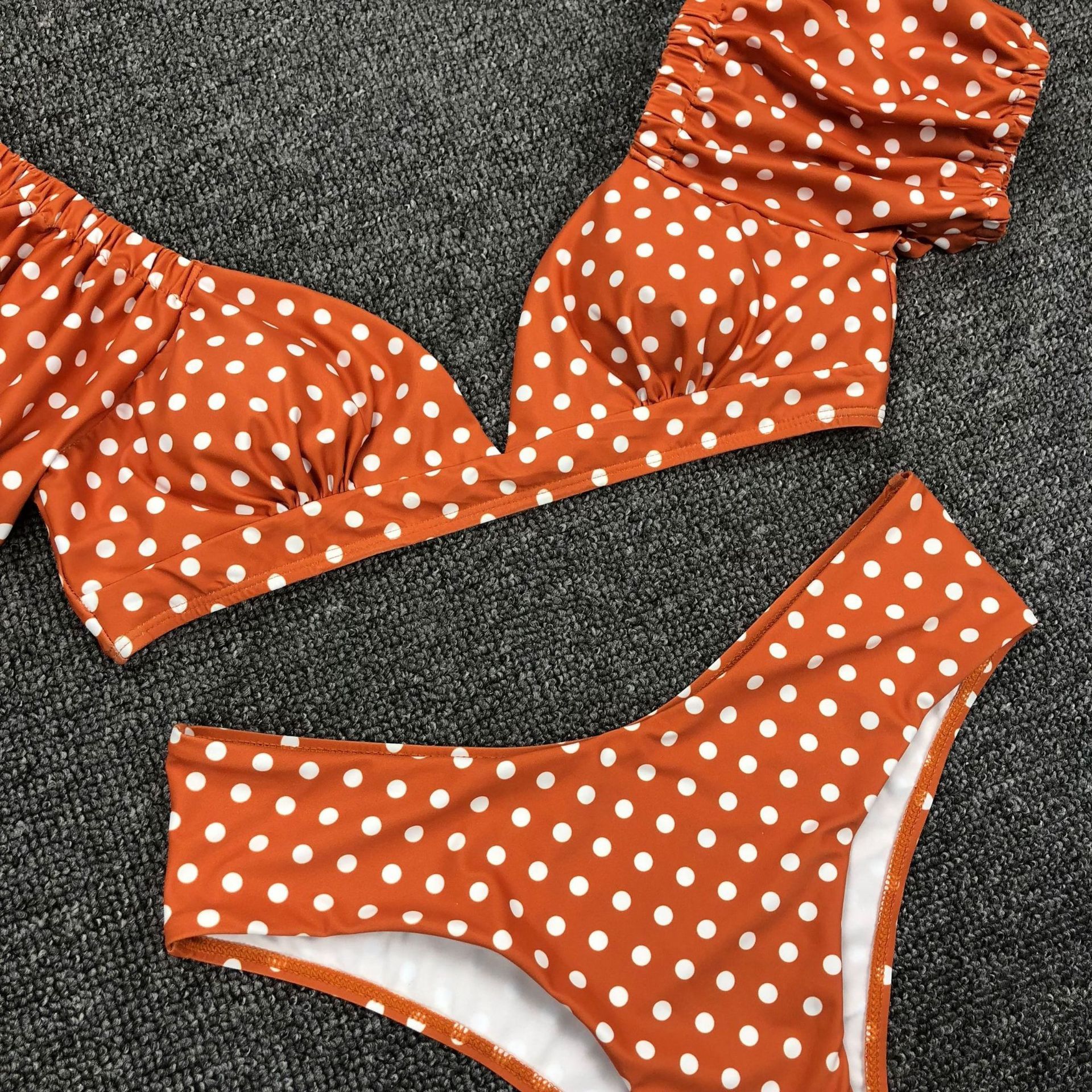 Bubble sleeve polka dot V-neck bikini