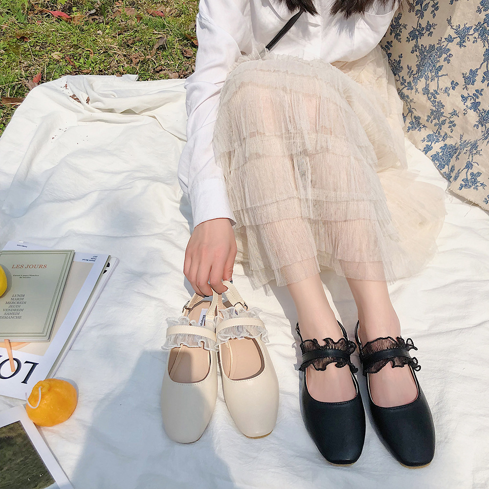 Shallow mouth fairy shoes