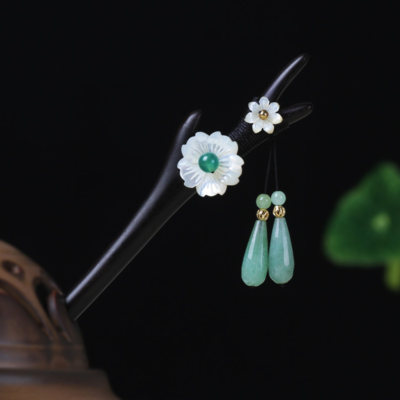 Hair pin with antique fringe The Dai Jade - Shop at LoveMi