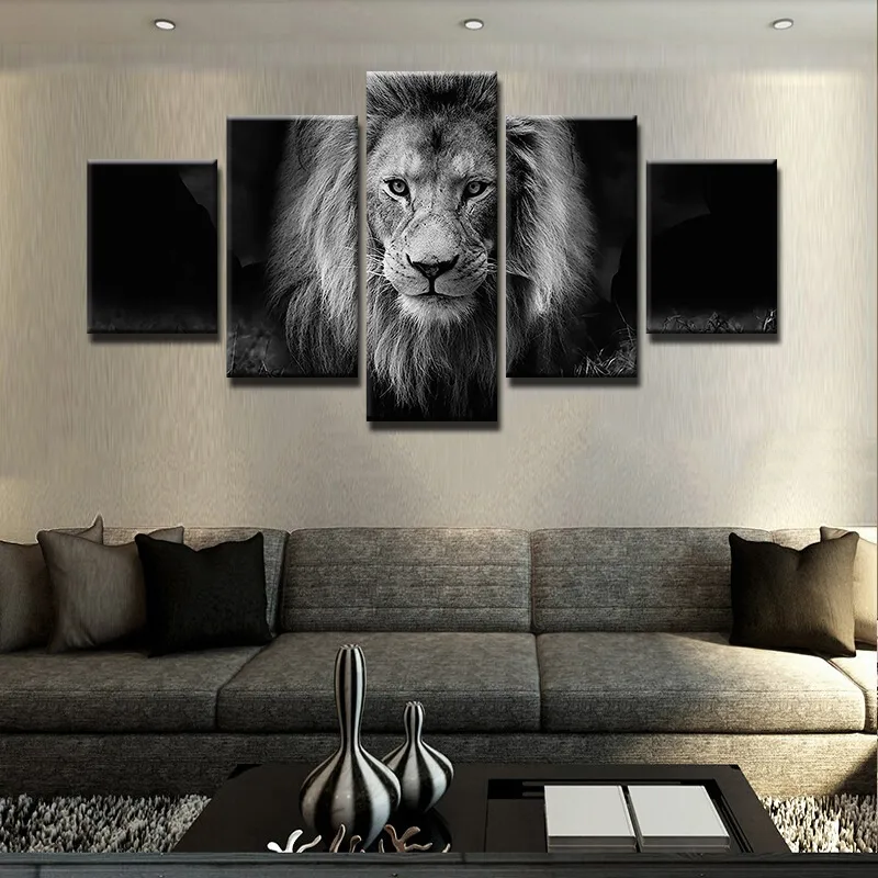 Black and White Lion Painting