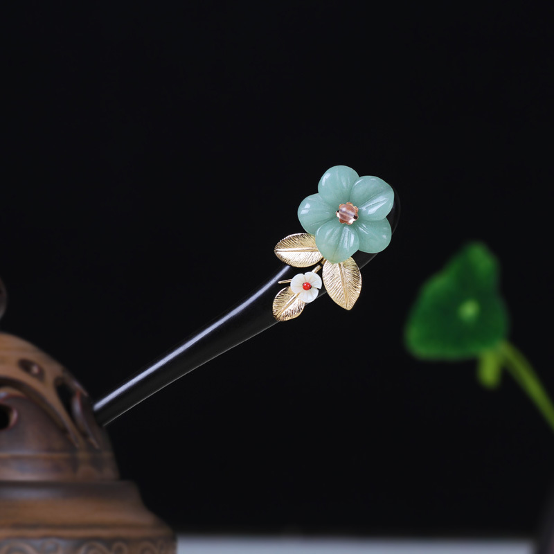 Hair pin with antique fringe Flowers Flipping - Shop at LoveMi