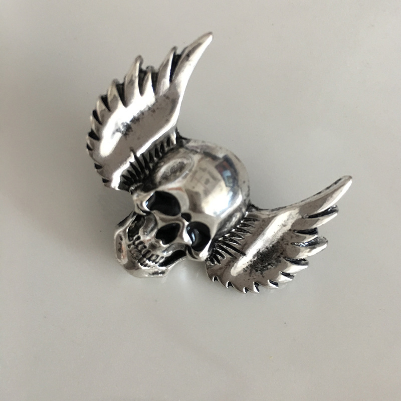 European and American ghost brooch pin