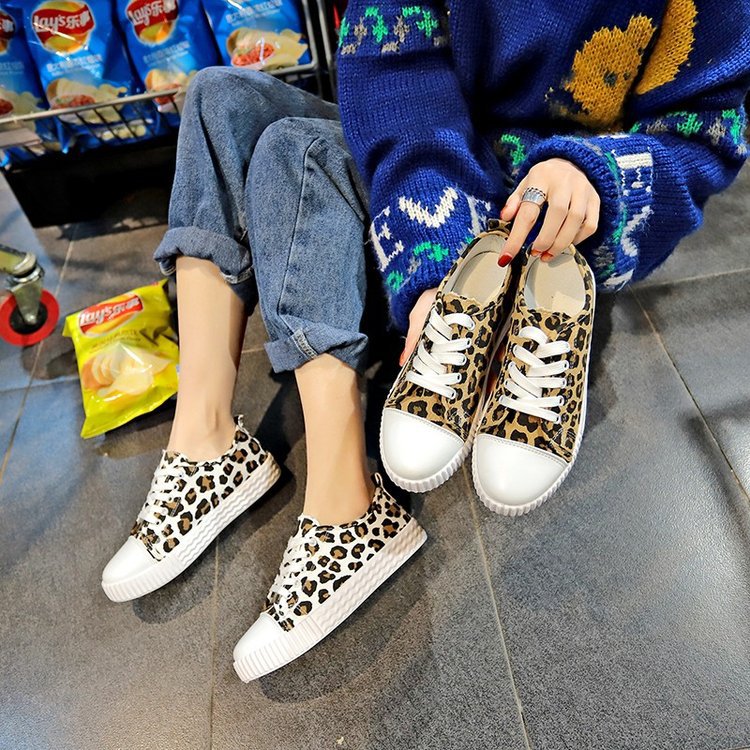 Leopard pattern wild canvas shoes student ins flat bottom shoes tide