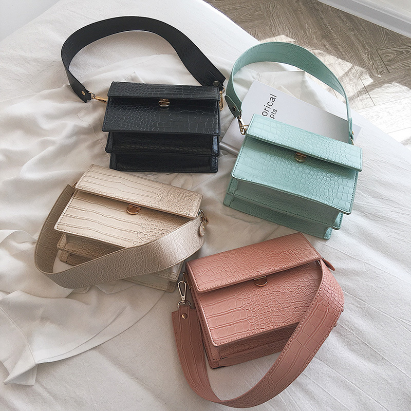 Stone Single Shoulder Messenger Bag