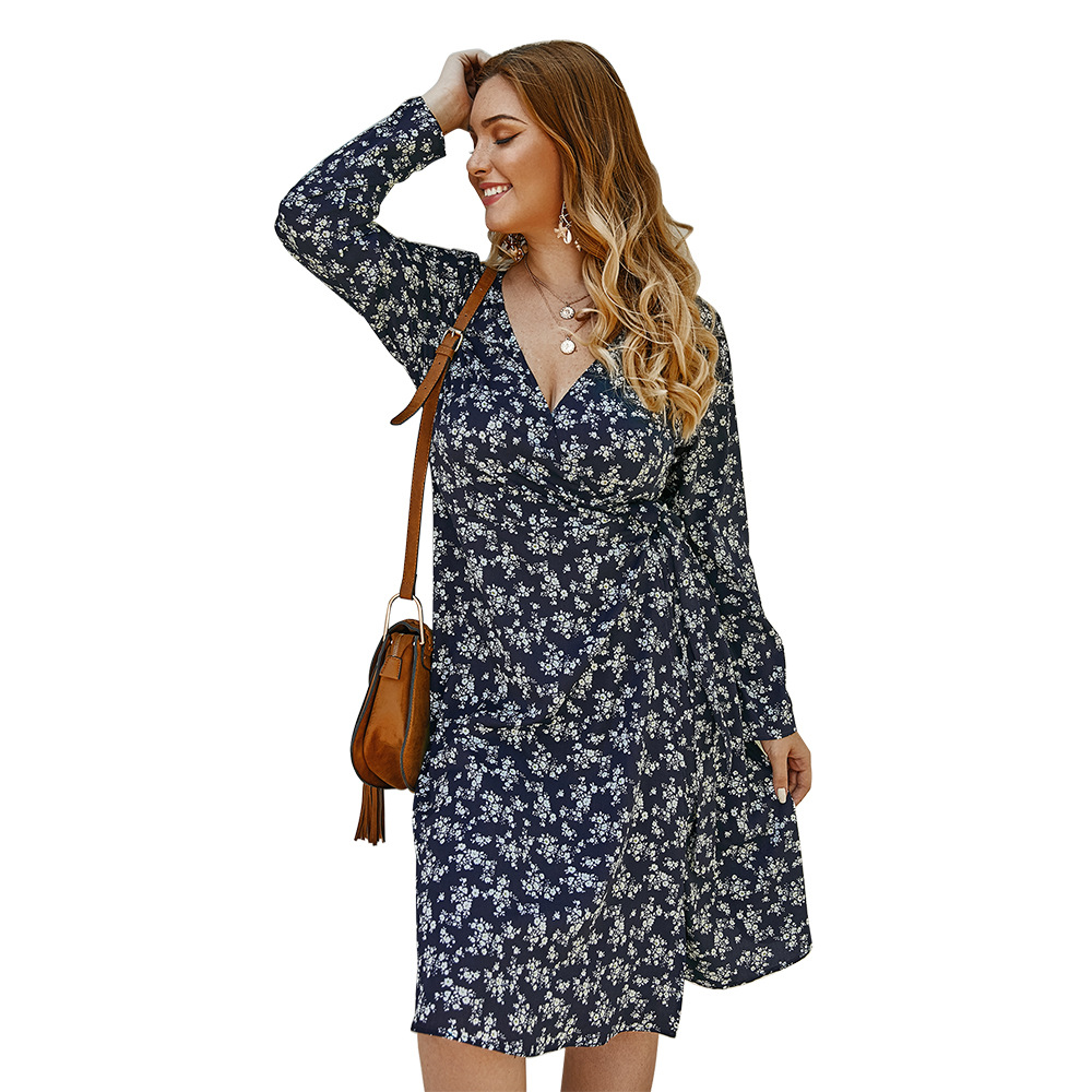 Spring / Summer new small floral dress