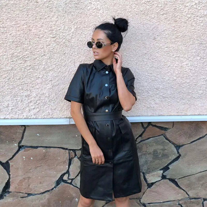 The new slim-fit short dress