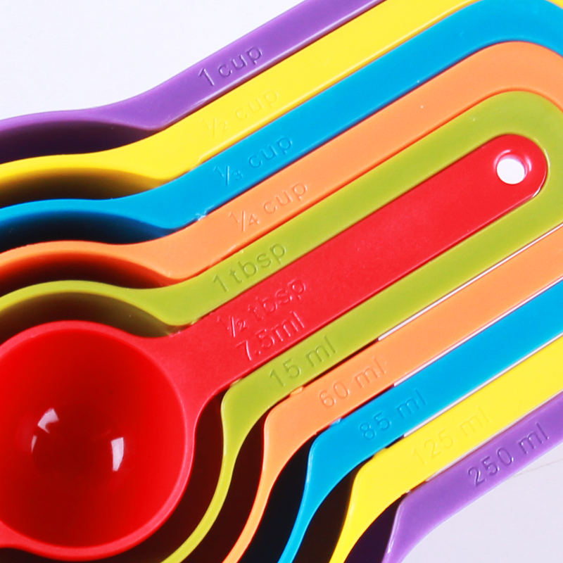 Color 6-piece plastic measuring spoon