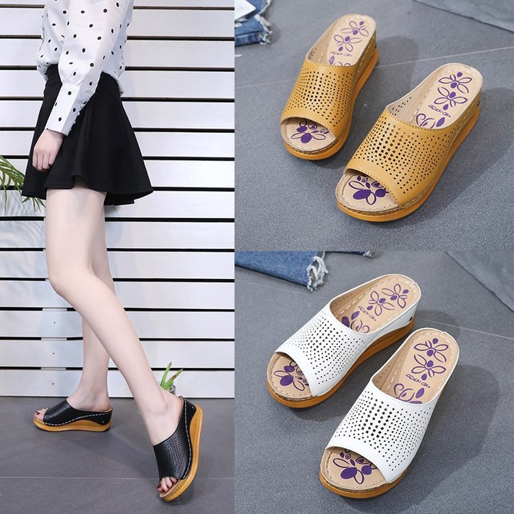 Comfortable breathable sandals and slippers