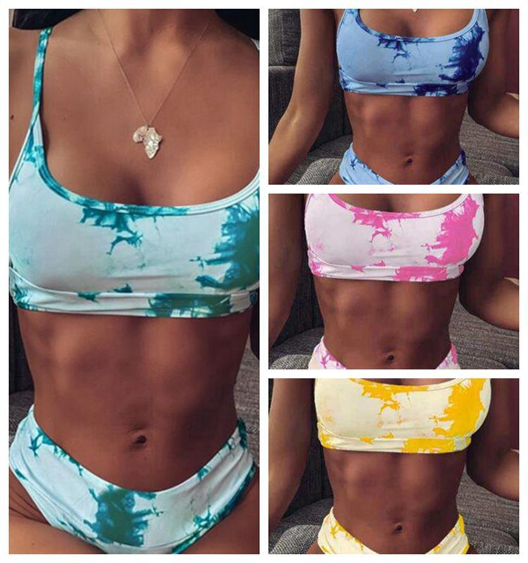 بيكيني نسائي بتصميم منفصل