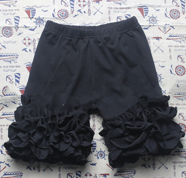 Girls' ruffled shorts in Black