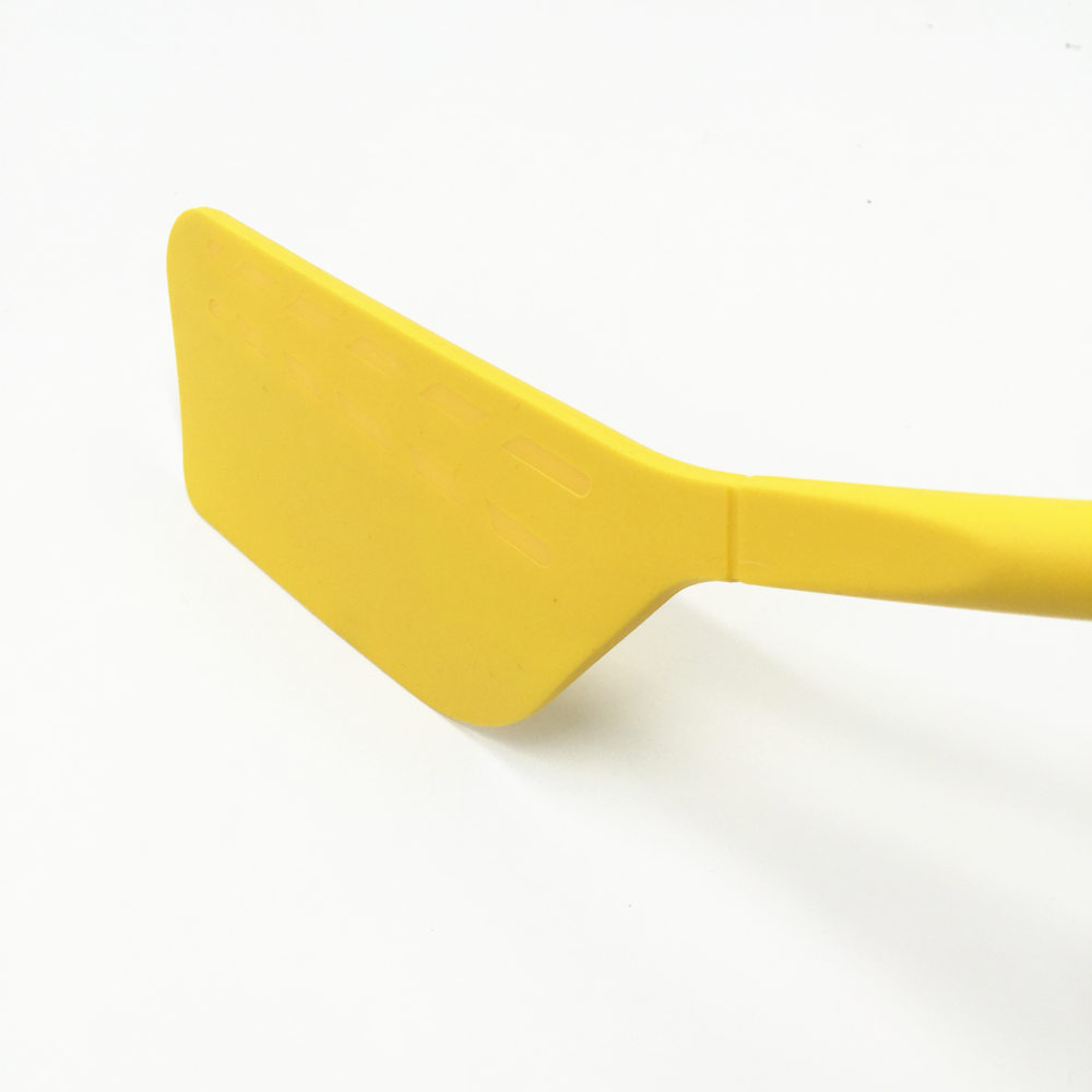 Non-stick omelette shovel