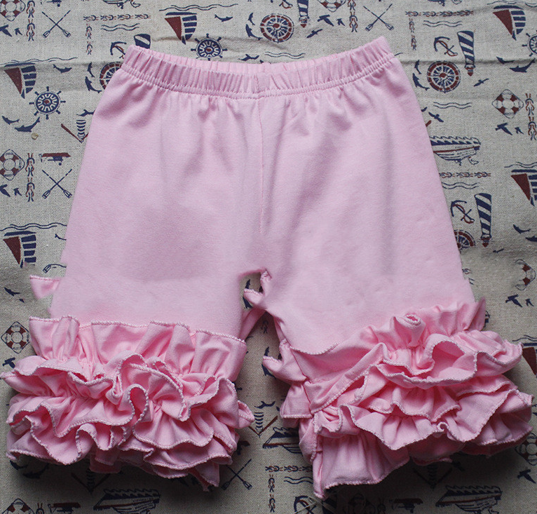 Girls' ruffled shorts in Pink
