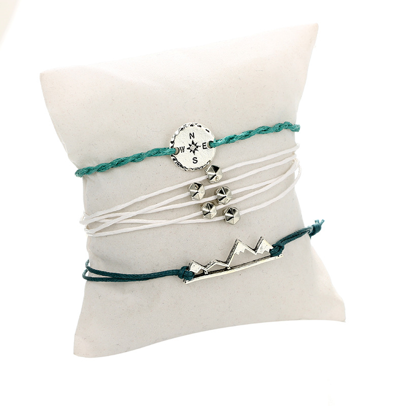 Three-piece bracelet bracelet