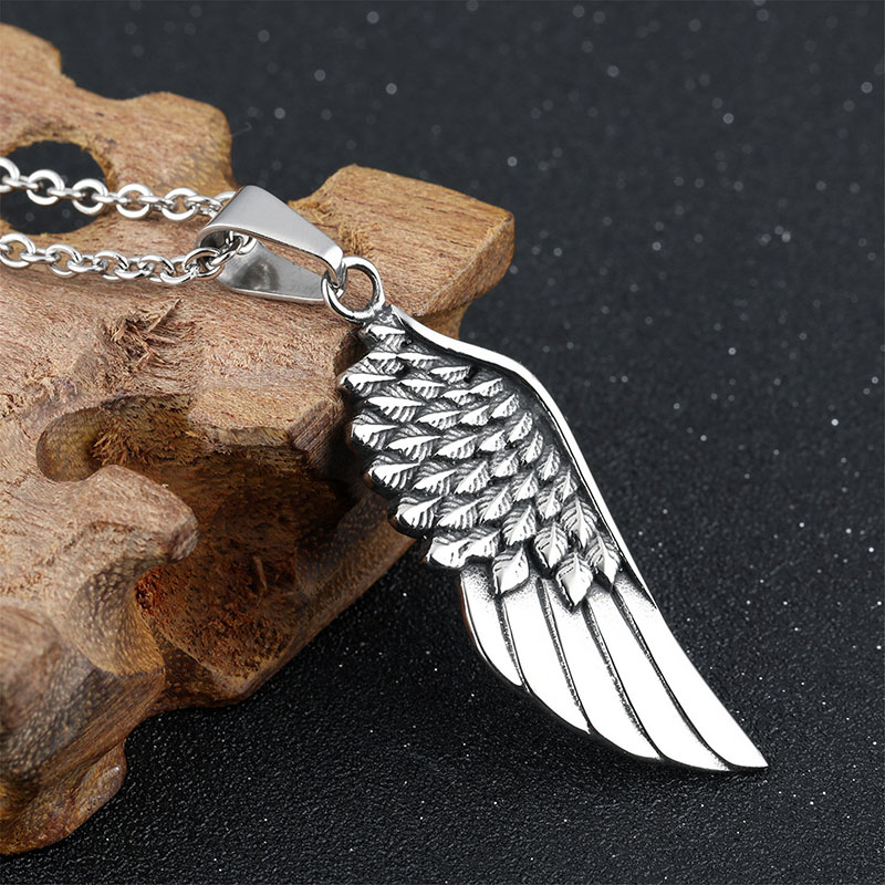 European and American trendy male rock fashion angel wings pendant