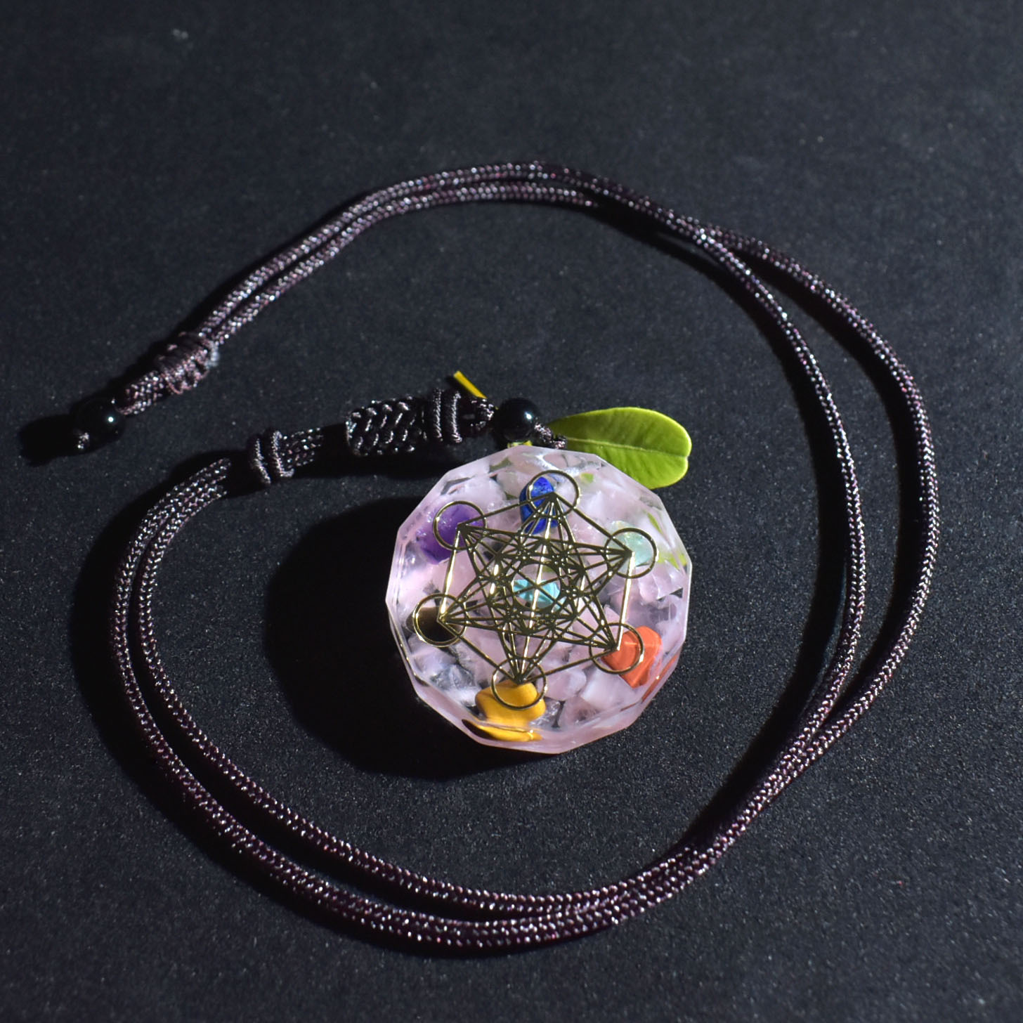 Crystal gem chakra reiki healing energy Orgonite necklace — foto 2