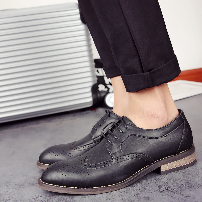 Hairdresser's night club men's shoes