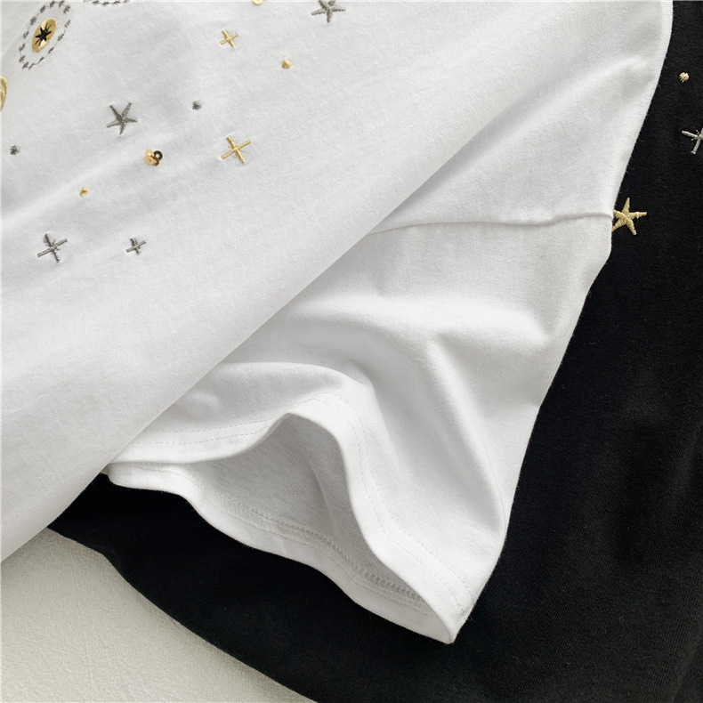 Embroidered loose top Mori bottoming shirt